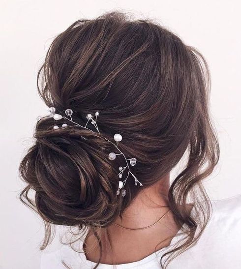 Easy bun hairstyles for wedding day