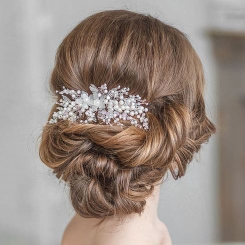 Low bun hair for wedding