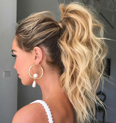 Voluminous high ponytail