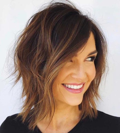 Wavy asymmetrical bob