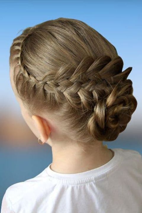 Modern bun hair for kids