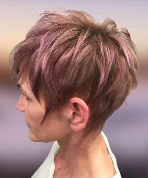 Balayage layered short hairstyle