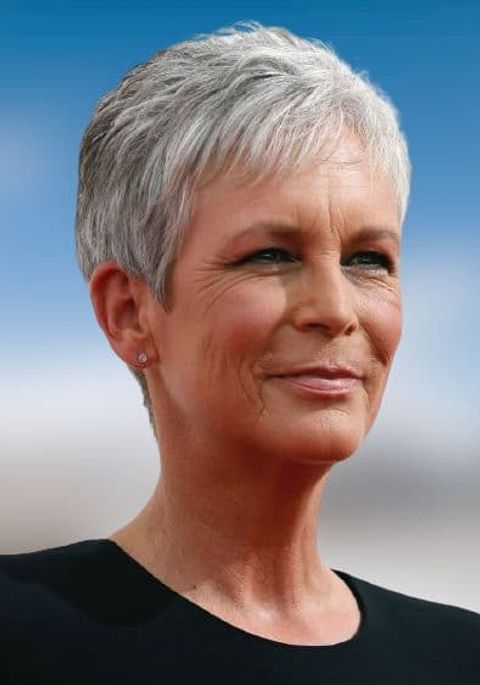 Cool pixie cut for women with round face