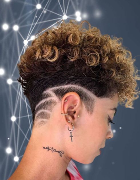Shaved undercut haircuts for women with curly hair in 2022