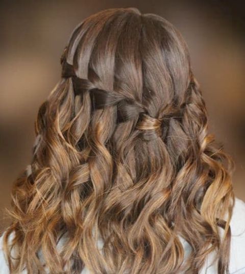What does a waterfall braid look like?