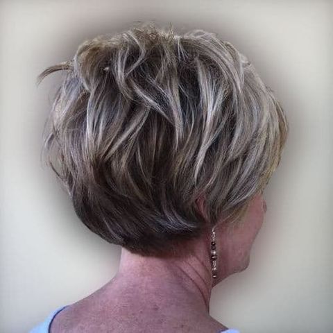 Balayage layered short hair