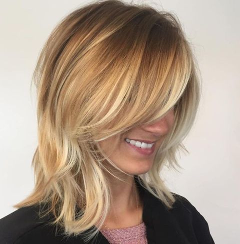 Blonde shoulder length lob cut