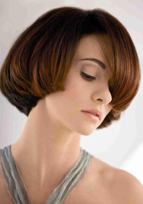 straight hairstyle for short hair 2021-2022