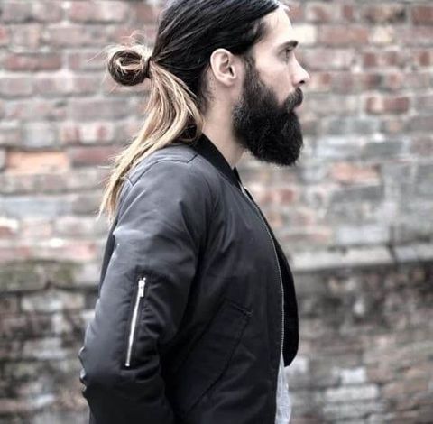 Balayage long ponytail for man 2021-2022