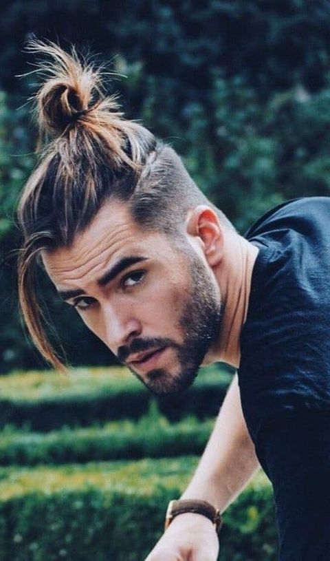Ponytail with bangs for men in 2021-2022