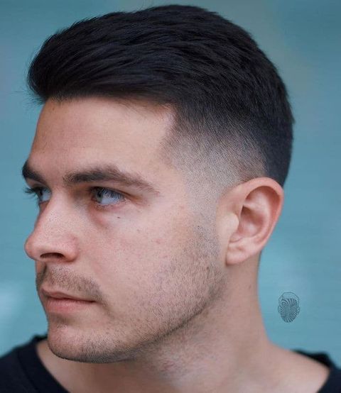 Side swept short hair fade haircut 2021-2022