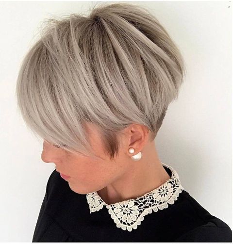 Layered thin hair short bob cut