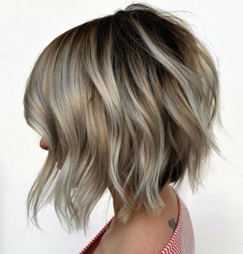 Asymmetrical layered short bob