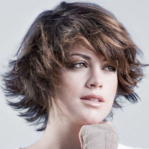 Easy & Cute Short Layered Haircuts in 2021-2022