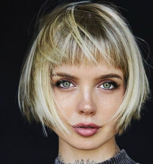 Short hair with bangs for ladies