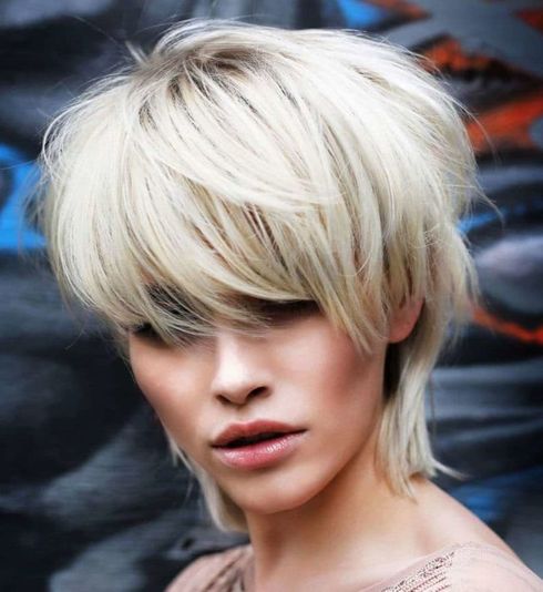 Cool layered short hair for women