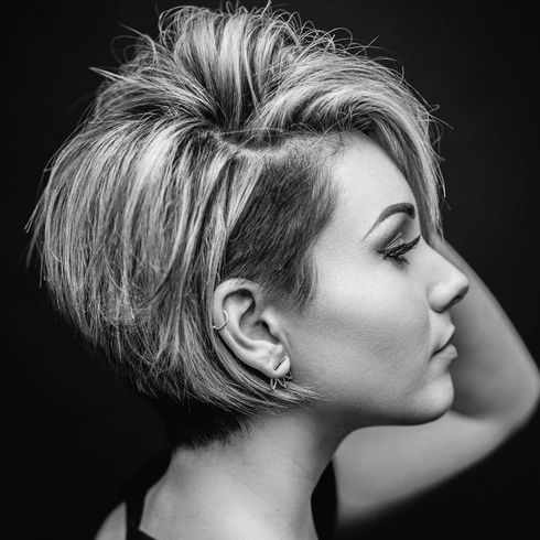 Side undercut long pixie