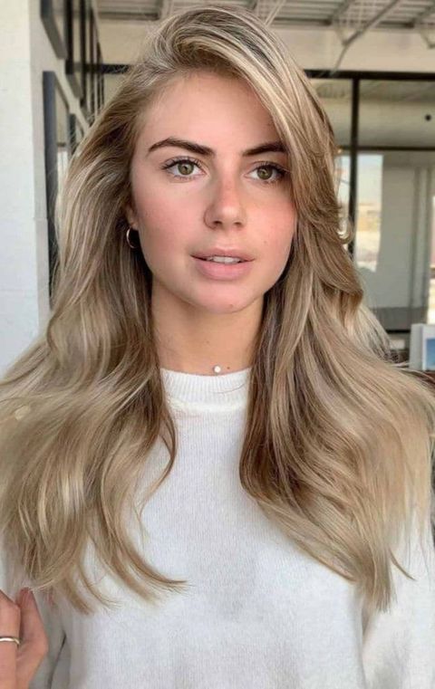 wheat blonde side part