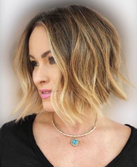 Easy bob hairstyles, haircuts and hair colors for women in 2021-2022