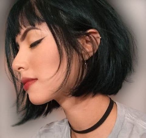 Short bob hair style for 2021-2022