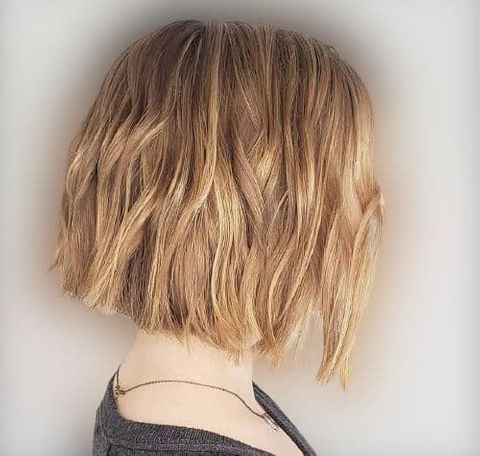 Wavy short bob hair