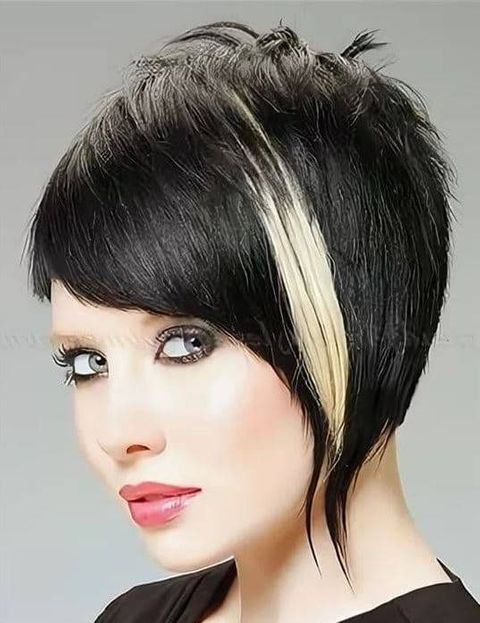 Catchy Short Asymmetrical Haircuts and Hairstyles in 2021