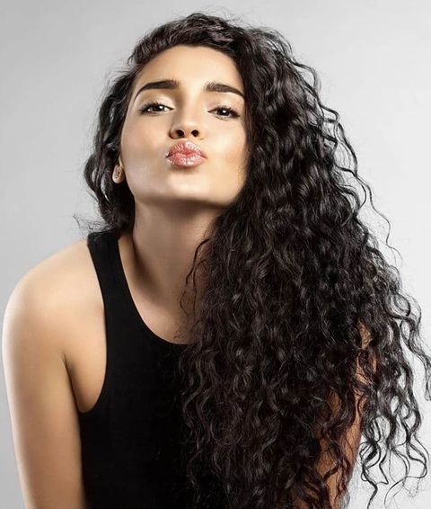 Cool long curl hair for girls 2021-2022